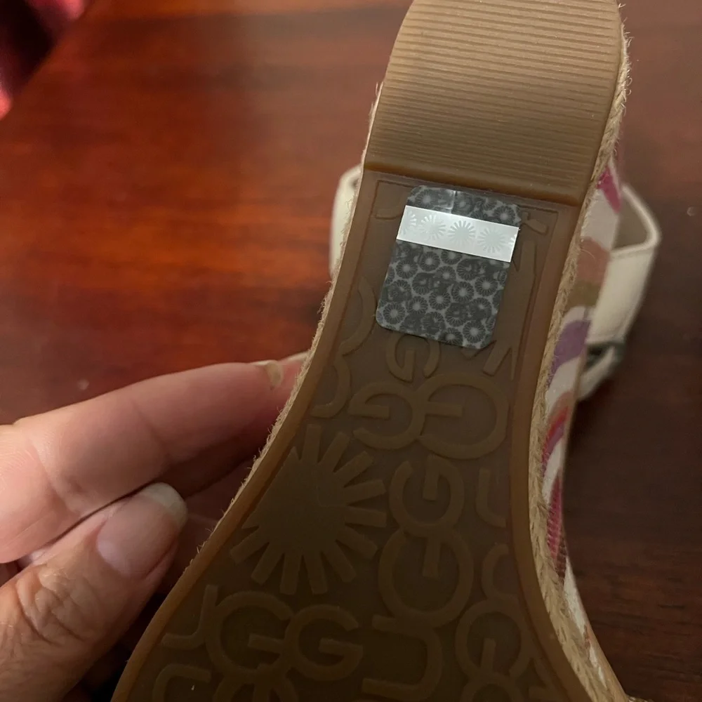UGG Striped Espadrille Wedge‎ Sandals Tan Leather Ankle Strap Size 10